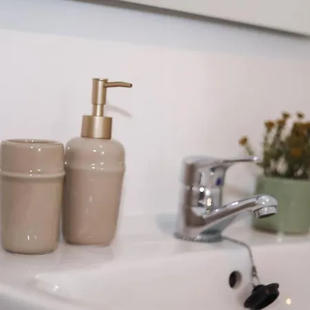 Apartman Arena ,wifi ,piscinas,jardines,gimnasio,sauna *