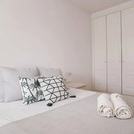 Arena ,wifi ,piscinas,jardines,gimnasio,sauna Platja de Larenal
