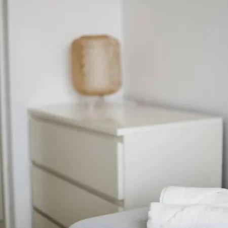 Apartament Arena ,wifi ,piscinas,jardines,gimnasio,sauna